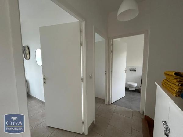 Appartement à louer 3 pièces 75.64m²