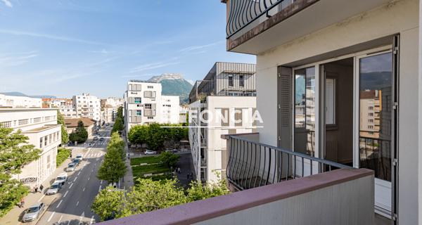 À vendre Appartement 2 pièces 54.01 m² - Grenoble 38000
