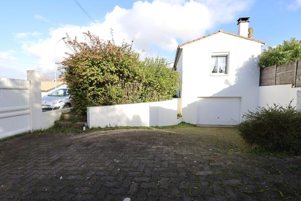 Maison 3 pièces - 80 m² Exclusivité efficity