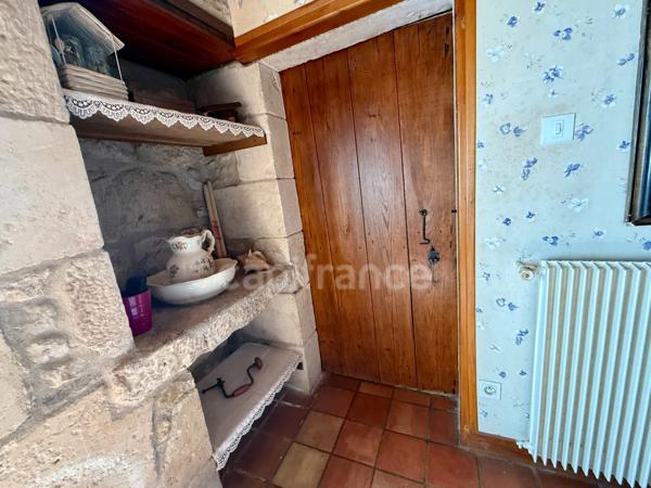 🏡 Maison en pierre pleine de caractère avec potentiel locatif – proche de Cherveux