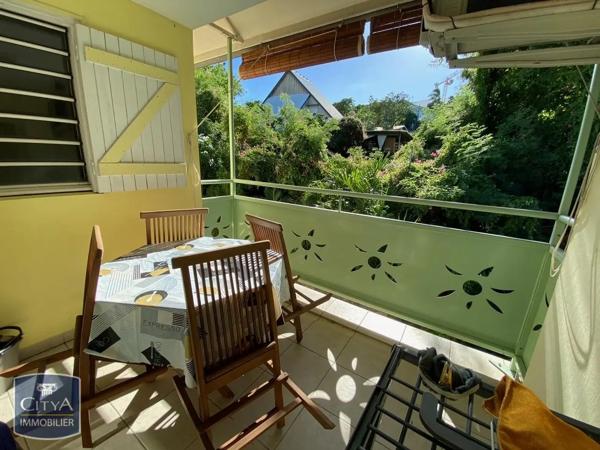 Appartement à louer 2 pièces 41.03m² Saint-Leu (97436)