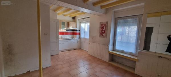 Immeuble à vendre à Tassé dans la Sarthe (72430), ref : CPO/1266