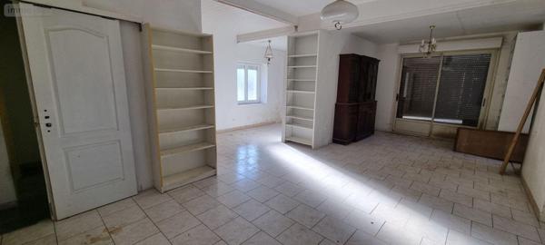 Immeuble à vendre à Tassé dans la Sarthe (72430), ref : CPO/1266