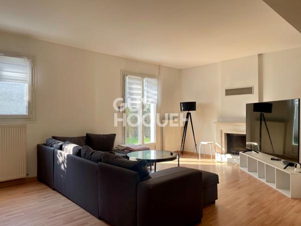 CHARMANTE MAISON FAMILIALE DE 5 PIÈCES (91m²) À SOISY-SUR-SEINE !