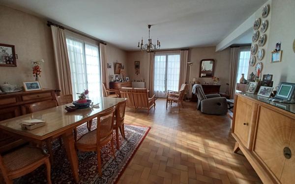 Maison à vendre    5 pièces •  La Souterraine