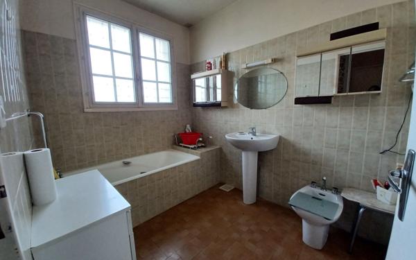 Maison à vendre    5 pièces •  La Souterraine