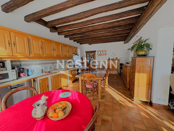 MAISON BOURGEOISE 4 CHAMBRES À VENDRE SUR VALENCAY PROCHE COMMERCES ET ÉCOLES (INDRE 36)