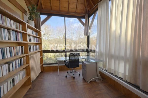 MAISON BOURGEOISE 4 CHAMBRES À VENDRE SUR VALENCAY PROCHE COMMERCES ET ÉCOLES (INDRE 36)