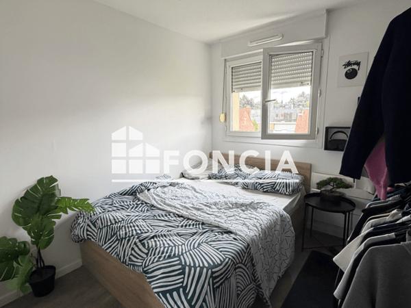 Location Appartement 2 pièces 28.1 m² - 94 G. COLIN 1 & 3 BEAUMARCHAIS Arras 62000