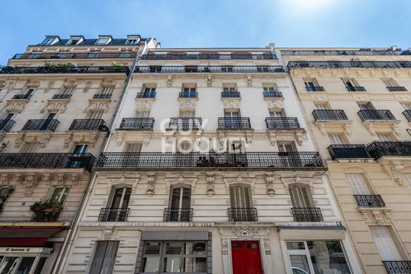 APPARTEMENT 3 PIECES DANS UN BEL IMMEUBLE ANCIEN
