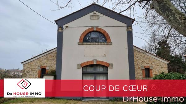 Loft / Atelier à vendre 7 pièces de 230 m²