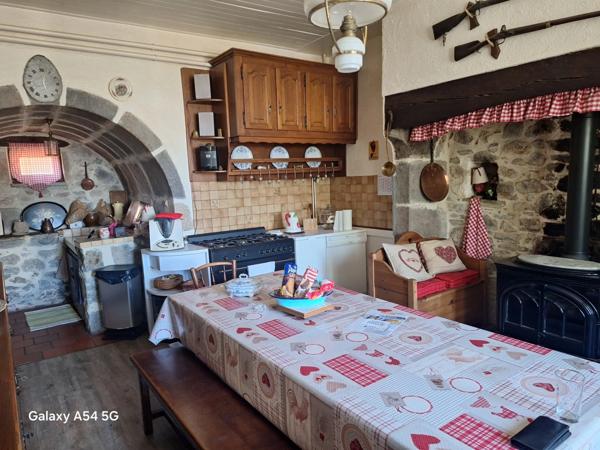Corps de ferme + terres