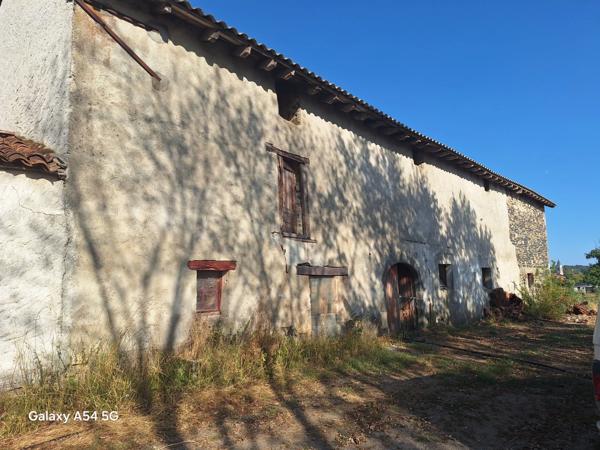 Corps de ferme + terres