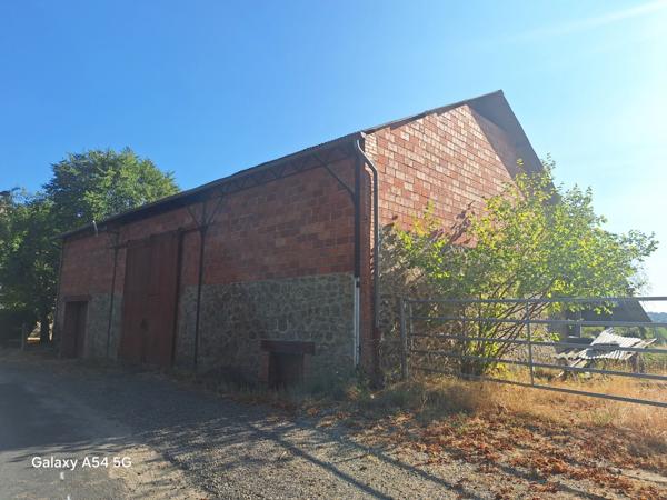 Corps de ferme + terres