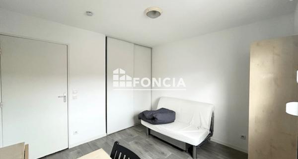 Location Studio meublé 19.6 m² - Saint-étienne 42000