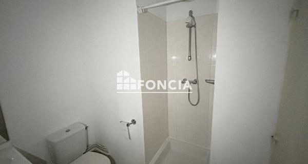 Location Studio meublé 19.6 m² - Saint-étienne 42000