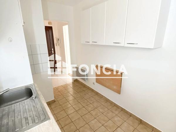 Location Appartement 2 pièces 48.7 m² - 8 PLACE JEANNE D'ARC Metz 57000