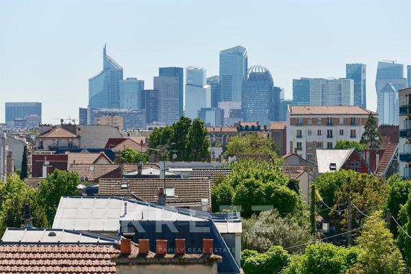 Dernier étage – Terrasse plein ciel