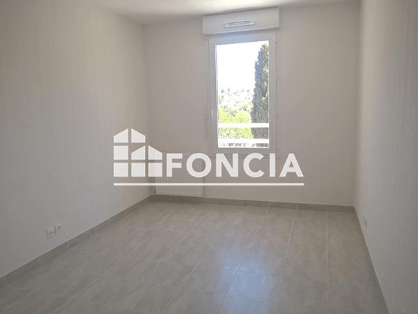Location Appartement 2 pièces 38.05 m² - 136 AVENUE DES OLIVES Marseille 13013