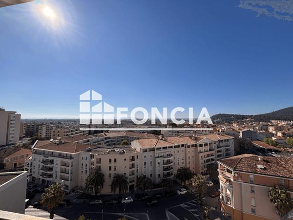 Location Appartement meublé 6 pièces 243.95 m² - Hyeres 83400