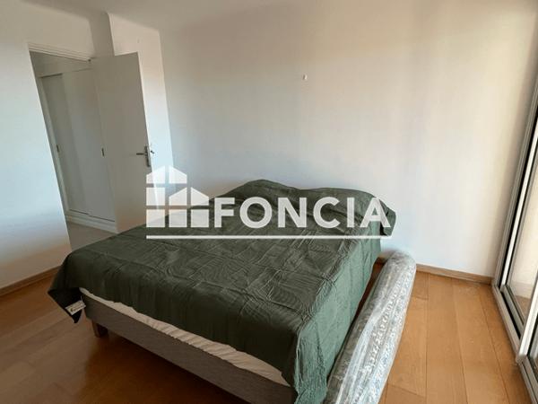 Location Appartement meublé 6 pièces 243.95 m² - Hyeres 83400