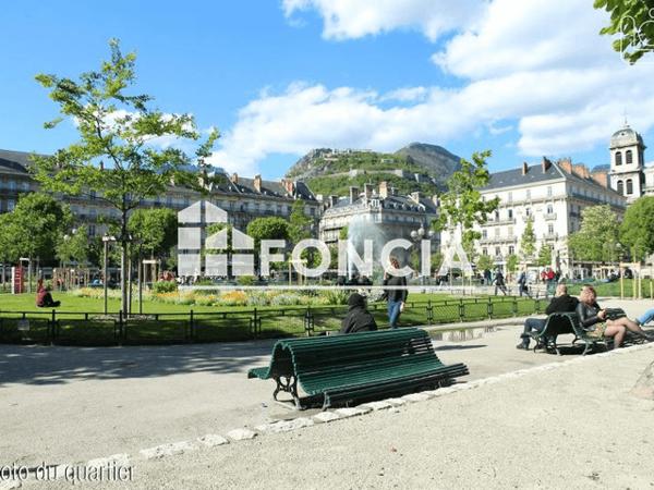Location Appartement meublé 3 pièces 61 m² - 5 BOULEVARD GAMBETTA Grenoble 38000
