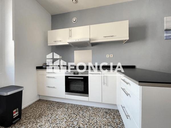 Location Appartement meublé 3 pièces 61 m² - 5 BOULEVARD GAMBETTA Grenoble 38000