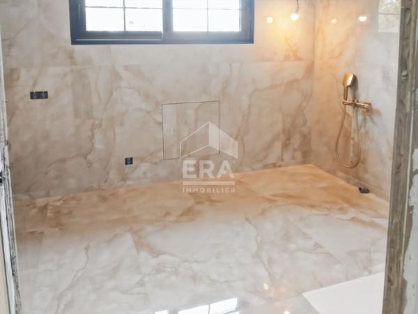 Maison contemporaine avec piscine - Écully, au calme