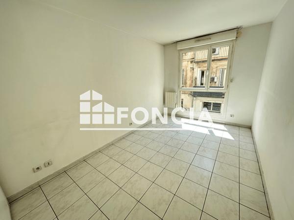 Location Appartement 3 pièces 67.67 m² - 48 ET 50 RUE DU ROUET Marseille 13006