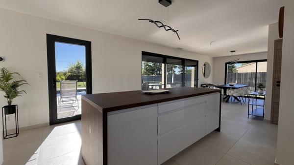 Maison à vendre 453 000 € Saint-Étienne-de-Tulmont 5 p 146 m² DPE A