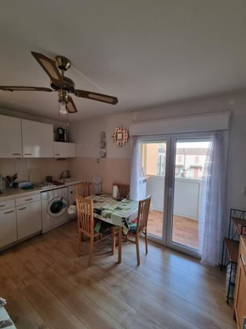 Saint-Pierre-la-mer (11560) Appartement 2 pièces de 22 m2 - parking 11560 Saint Pierre La Mer