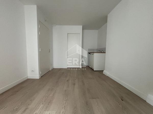 À louer  - Studio refait à neuf au coeur du centre historique d'Orléans