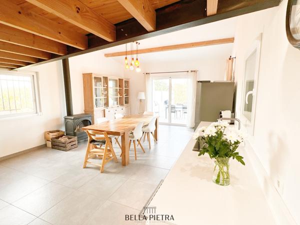 Aimargues (30470) Maison 170m2 + 130m2 - Proche Aimargues - Fort potentiel locatif