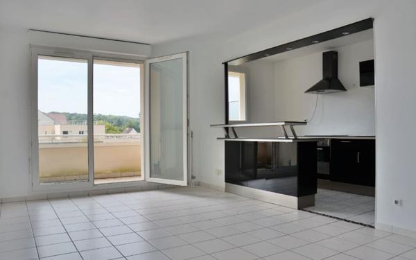 Appartement à louer    3 pièces •  Esbly