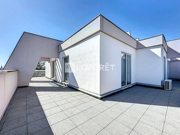 Location appartement Illkirch-Graffenstaden - 3 pièce(s) - 85 m² - 1 100 €/mois