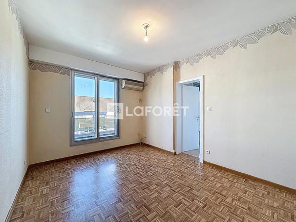 Location appartement Illkirch-Graffenstaden - 3 pièce(s) - 85 m² - 1 100 €/mois