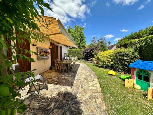 Maison à vendre - 4 Chambres - 120 M2 - Terrain 629 m2 - BURES SUR YVETTE (91)