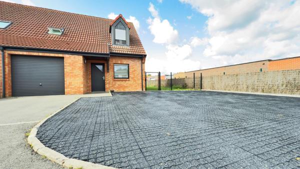 Semi-Individuelle 90 m2 - Jardin Garage et piscine