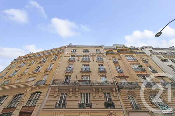 Appartement F2 à vendre  2 pièces - 40,75 m 2   PARIS  - 75019