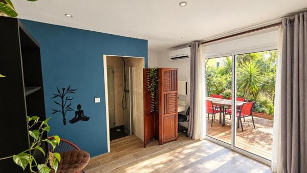 Vente / Maison avec dépendance à Villeneuve-lès-Maguelone (34750)
