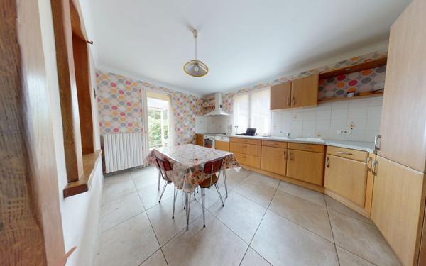 Maison à vendre    6 pièces • 128 m2 Nantes