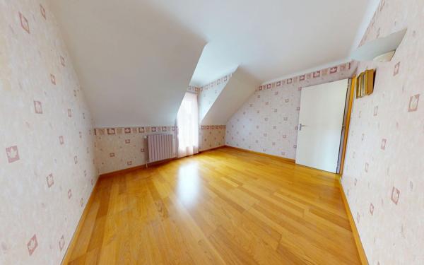 Maison à vendre    6 pièces • 128 m2 Nantes