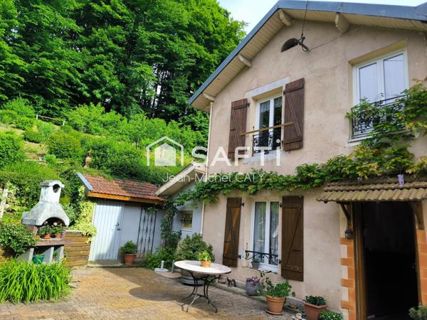 Fraisans maison de 144 m² sur 3594 m² de terrain avec 4 chambres.