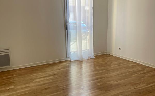 Appartement à louer    3 pièces • 71,61 m2 Clamart