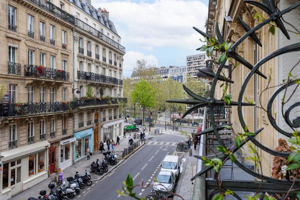 EXCEPTIONNEL - Appartement familial avec balcon et vue Canal !