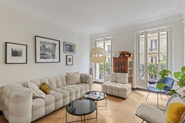 EXCEPTIONNEL - Appartement familial avec balcon et vue Canal !