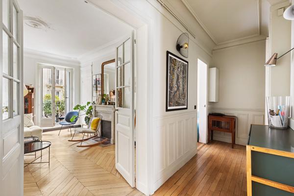 EXCEPTIONNEL - Appartement familial avec balcon et vue Canal !