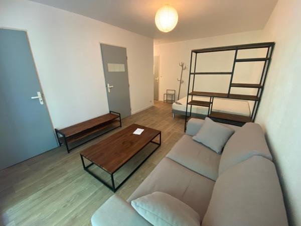 Location Appartement T1 meublé - POITIERS - Montbernage