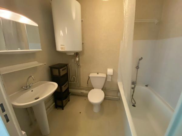 Location Appartement T1 meublé - POITIERS - Montbernage