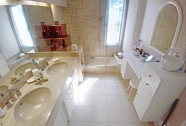 Maison 9 pièces - 280 m² Bien prestige